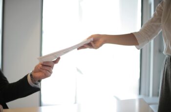 Guía paso a paso para crear un currículum que destaque y consiga entrevistas