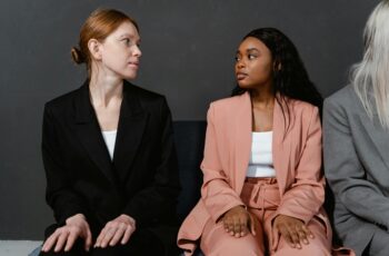 Cómo Vestirse Correctamente para una Entrevista de Trabajo: Guía Detallada para conseguir el trabajo de tus sueños.